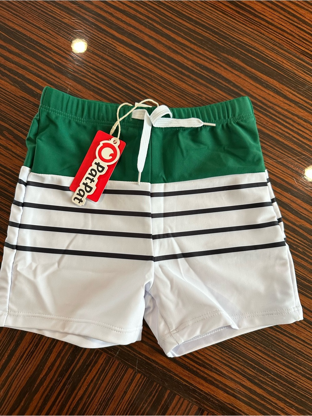 Pat Pat boys swim shorts with drawstring Sz 4-5 yrs NWT